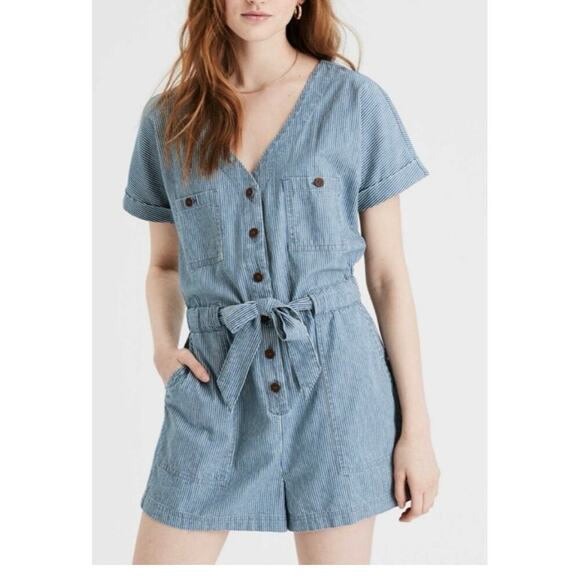 American Eagle Cotton Denim Utility Romper Button Down Tie Waist Size Large - Picture 1 of 14